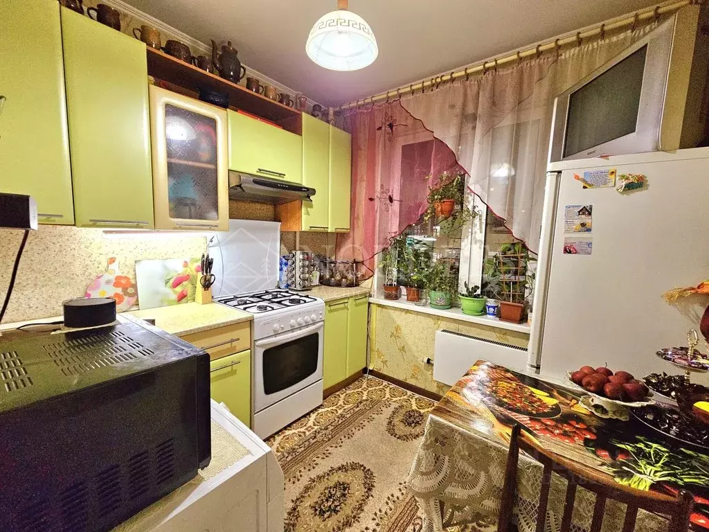 3-к кв. Москва ул. Зои и Александра Космодемьянских, 40 (58.5 м) - Фото 0
