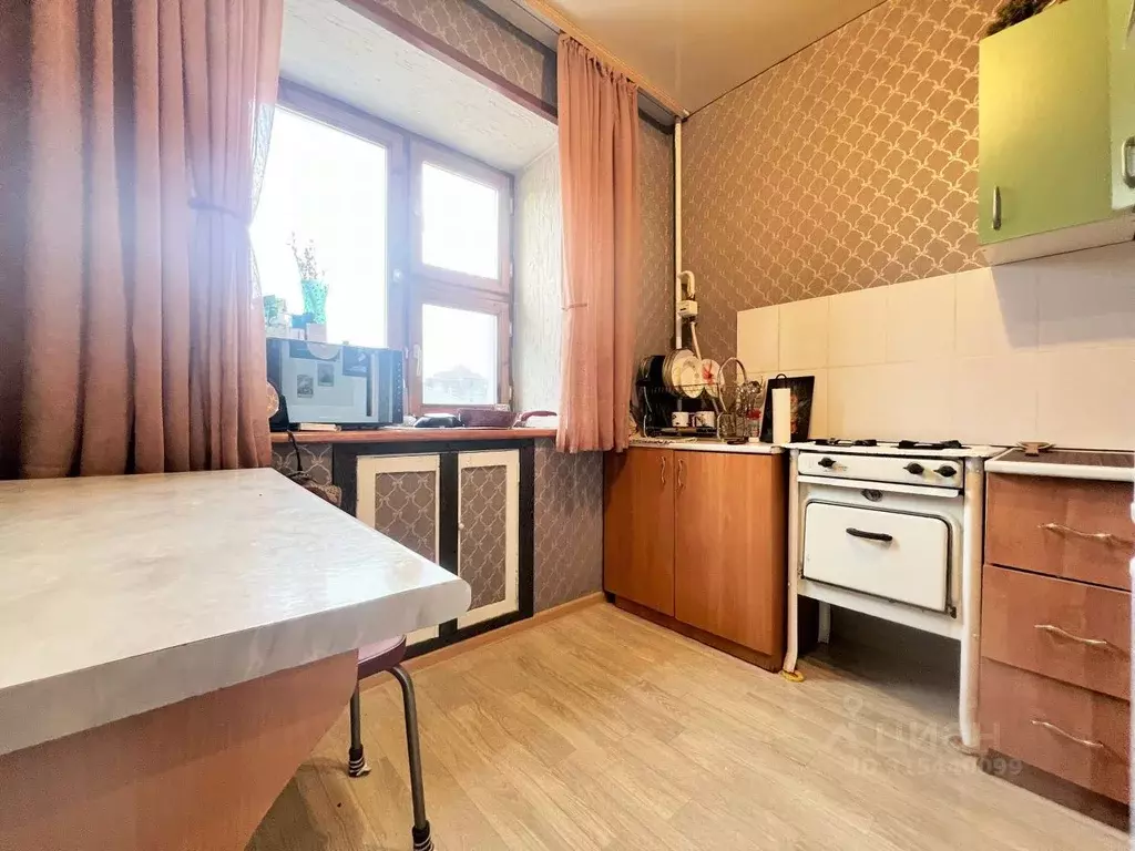 2-к кв. Хакасия, Абакан ул. Вяткина, 33 (43.1 м) - Фото 0