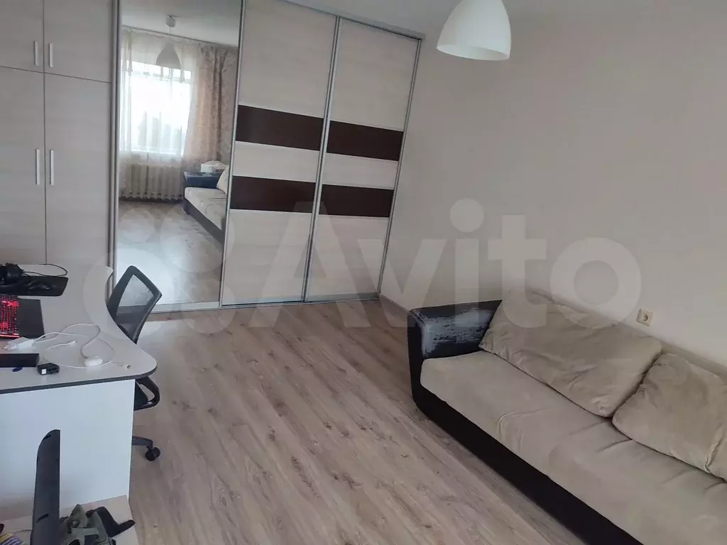 1-к. квартира, 40 м, 9/10 эт. - Фото 1