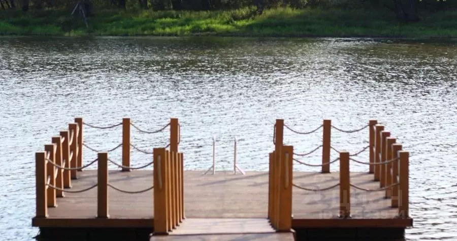 Участок в Московская область, Можайский муниципальный округ, Бейсайд ... - Фото 1