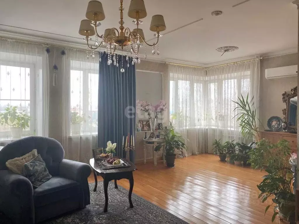 3-к кв. Красноярский край, Красноярск ул. Баумана, 5 (128.7 м) - Фото 1