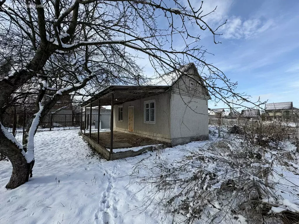 Участок в село Адиюх, Нарткалинское шоссе (6 м) - Фото 2