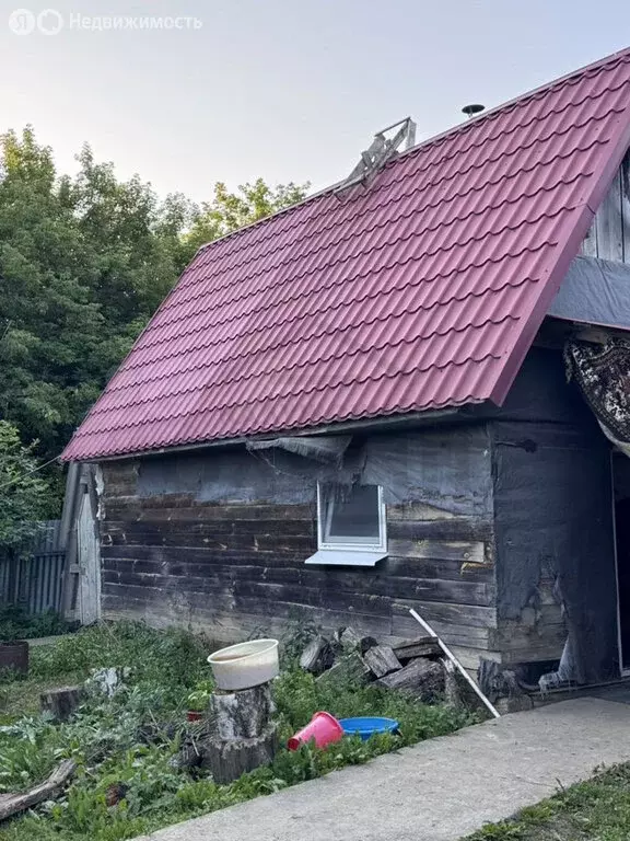 Дом в село Бабынино, село Бабынино, Центральная улица, 32 (300 м) - Фото 1