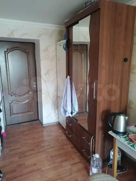 Комната 12,9 м в 6-к., 3/3 эт. - Фото 0
