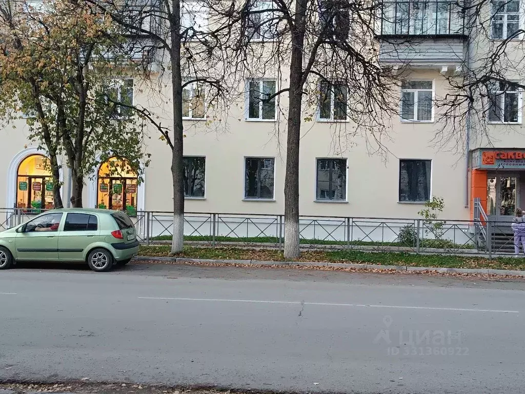 Торговая площадь в Челябинская область, Аша ул. Ленина, 27 (90 м) - Фото 2