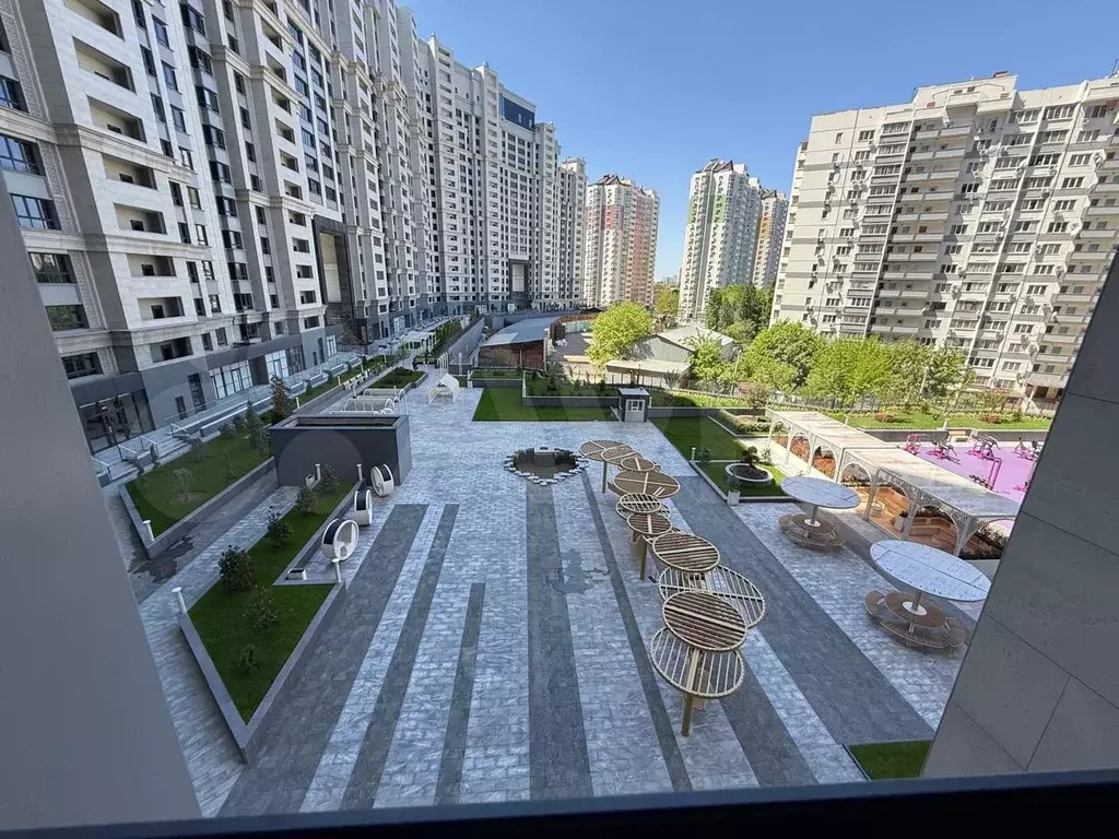 3-к. квартира, 98 м, 5/25 эт. - Фото 1