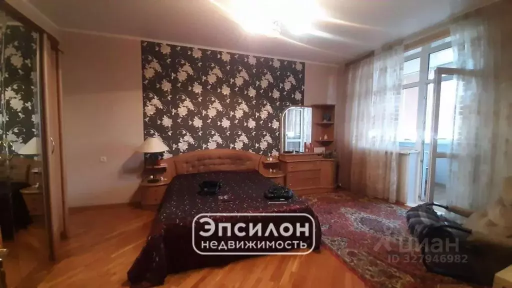 3-к кв. Курская область, Курск Хуторская ул., 11 (88.1 м) - Фото 2