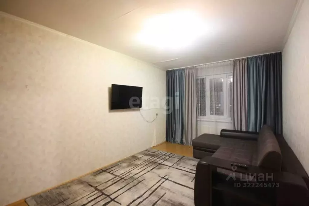 3-к кв. Ямало-Ненецкий АО, Новый Уренгой Советский мкр, 2/3 (65.3 м) - Фото 1