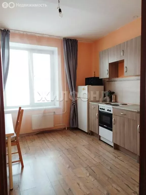 1-комнатная квартира: Новосибирский район, рабочий посёлок Краснообск, ... - Фото 1