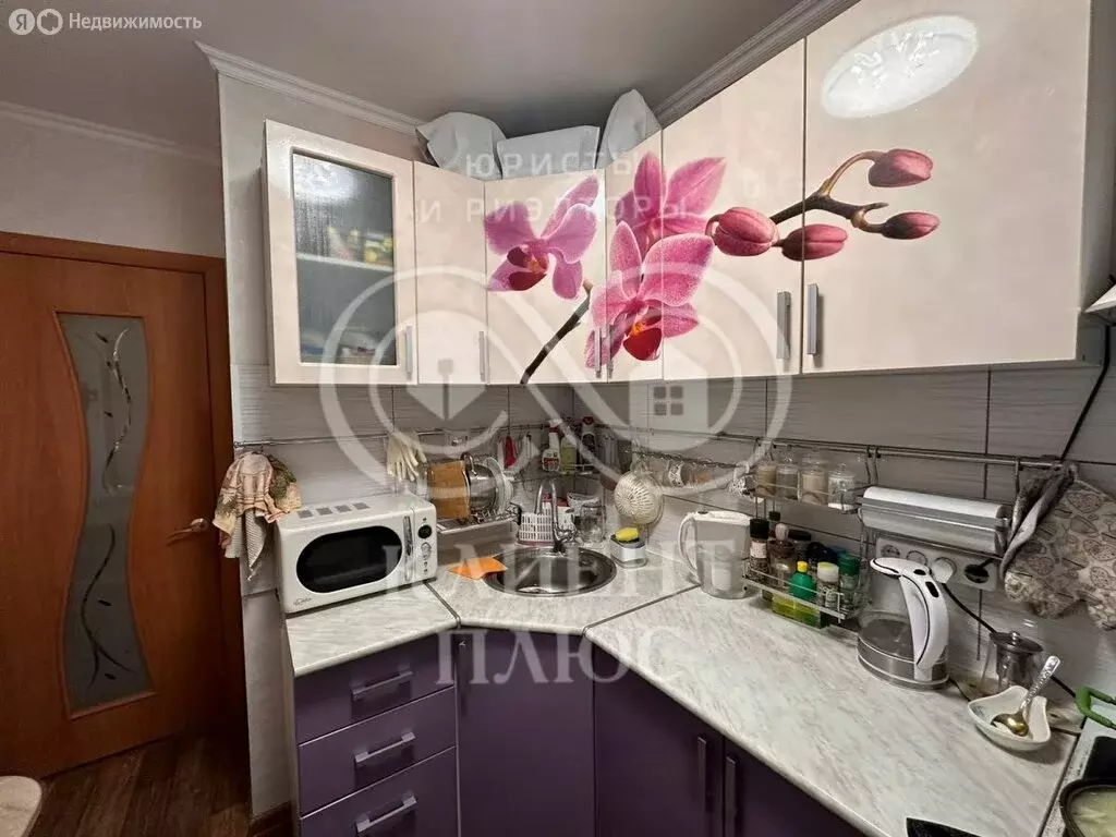 3-комнатная квартира: Корсаков, улица Калинина, 9 (61 м) - Фото 0