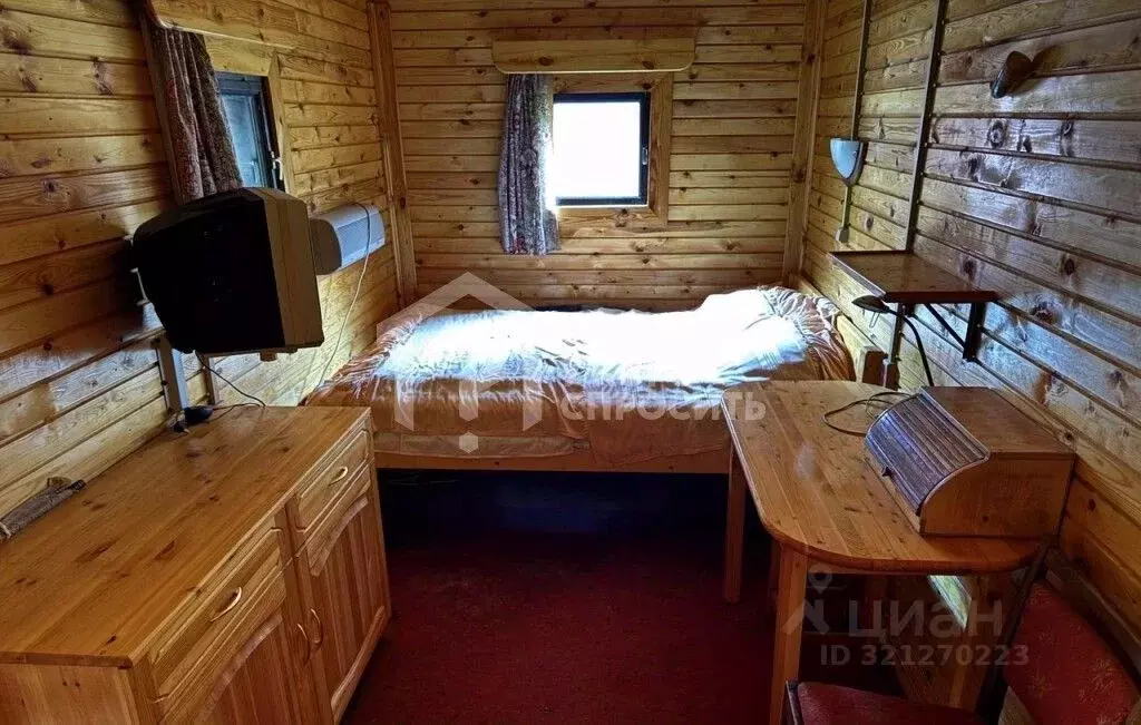 Дом в Ленинградская область, Выборгский район, Рощинское городское ... - Фото 1