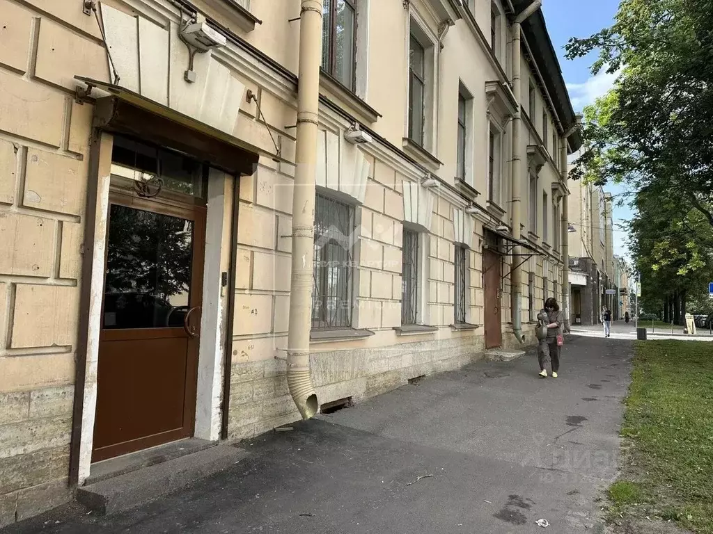 Помещение свободного назначения в Санкт-Петербург 13-я Васильевского ... - Фото 1