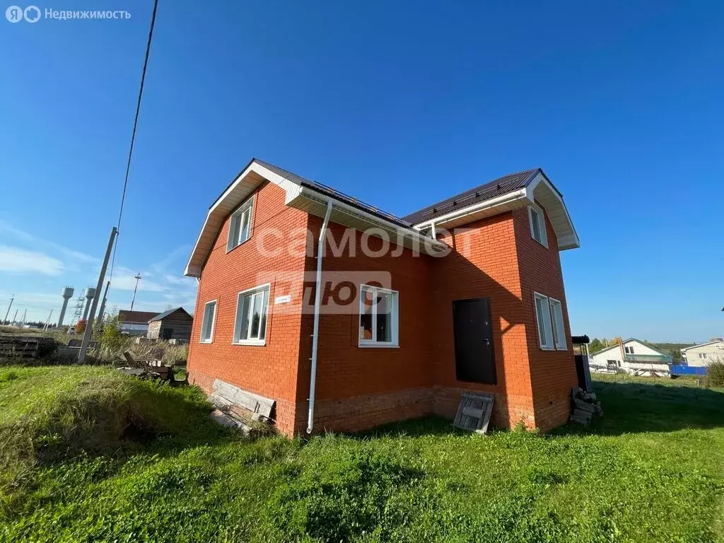 Дом в село Малая Пурга, Нагорная улица, 9 (150 м) - Фото 1