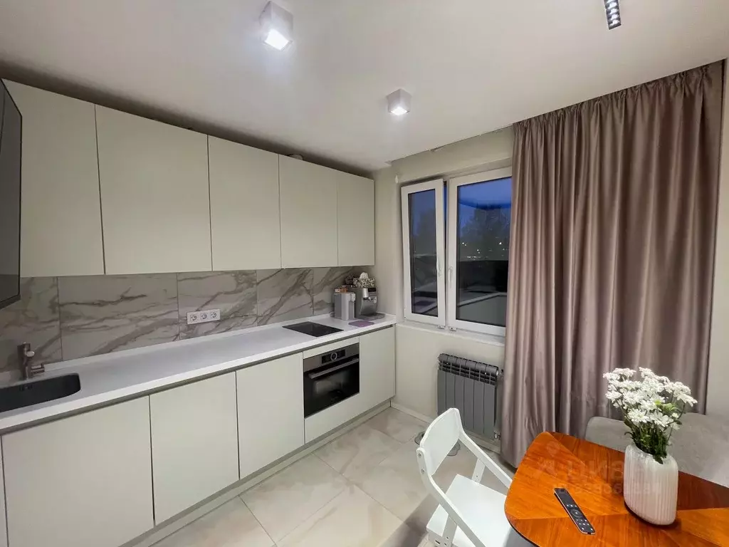 2-к кв. Москва Осенний бул., 6 (50.1 м) - Фото 1