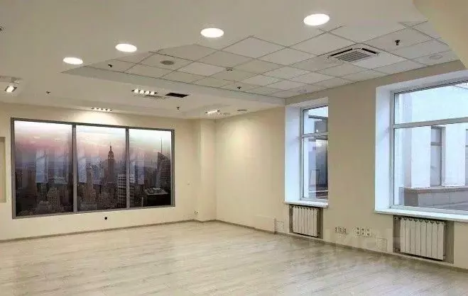 Офис в Санкт-Петербург наб. Макарова, 32 (75 м) - Фото 1