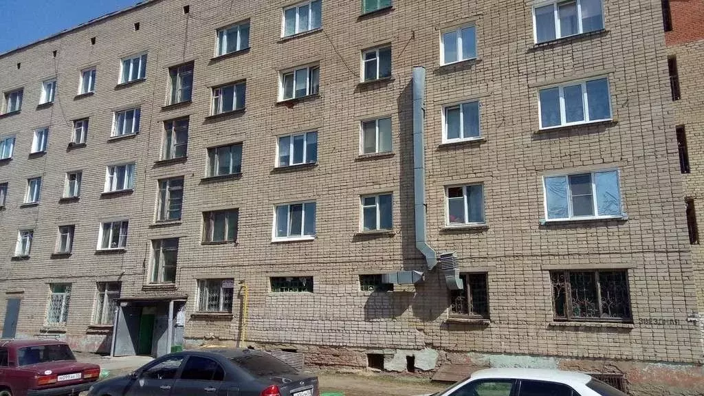 Комната Омская область, Омск Звездная ул., 2 (13.0 м) - Фото 0