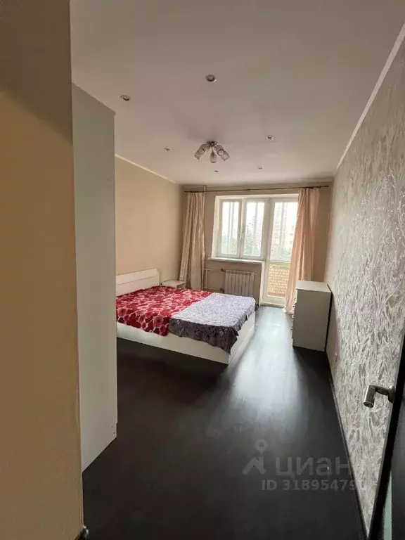 2-к кв. Москва пос. Знамя Октября, Родники мкр, 1 (81.0 м) - Фото 1