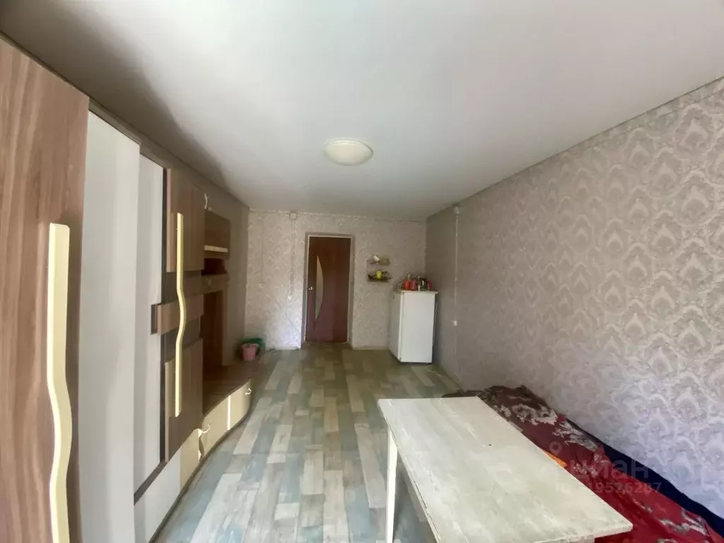 Комната Омская область, Омск Нефтезаводская ул., 18 (18.0 м) - Фото 1