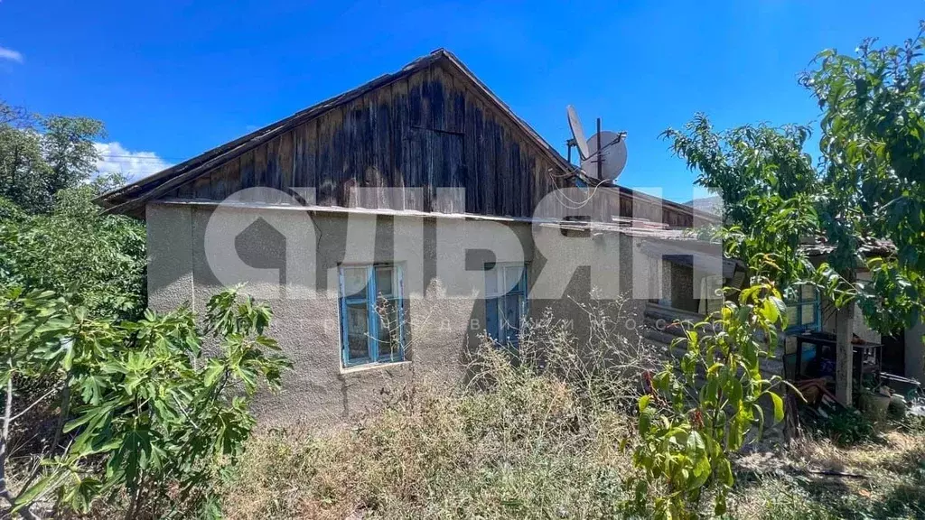 Дом в Крым, Алушта муниципальный округ, с. Приветное ул. Горького (52 ... - Фото 2