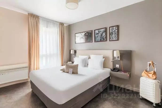 Комната Москва Кутузовский просп., 8 (16.0 м) - Фото 0