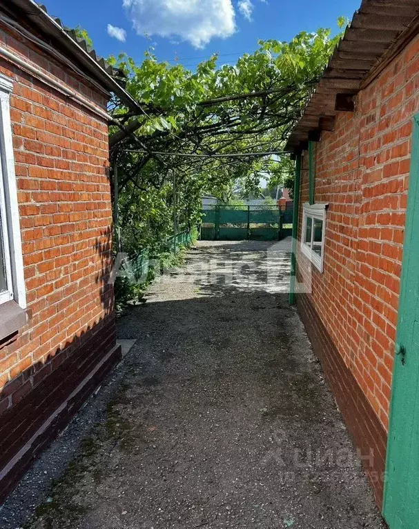 Дом в Краснодарский край, Тимашевск Береговая ул., 8 (89 м) - Фото 2