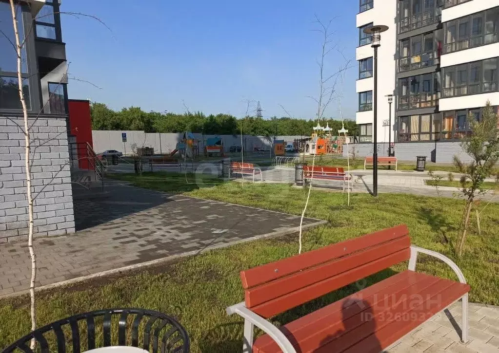 2-к кв. Новосибирская область, Новосибирск ул. Связистов, 162/3 (56.0 ... - Фото 1