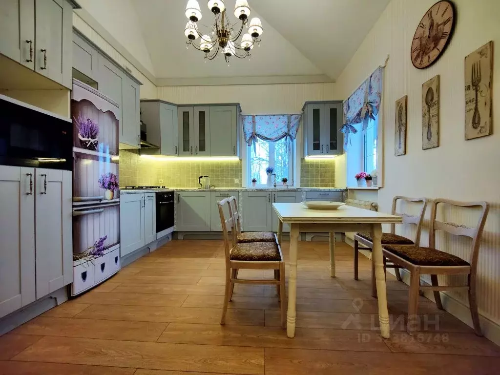 Дом в Московская область, Одинцовский городской округ, д. Жуковка  ... - Фото 0