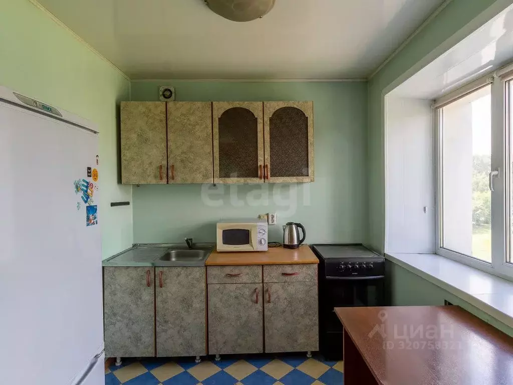 Студия Кемеровская область, Междуреченск ул. Космонавтов, 14 (44.1 м) - Фото 0