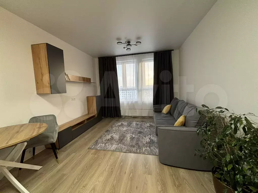2-к. квартира, 40 м, 17/17 эт. - Фото 1