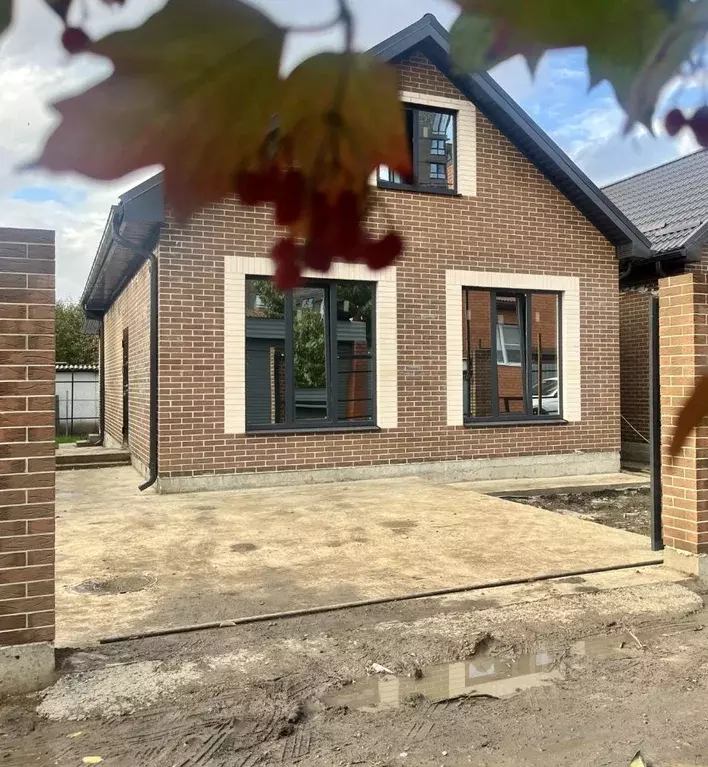 Коттедж в Краснодарский край, Краснодар № 13 завода имени Седина СТ, ... - Фото 1