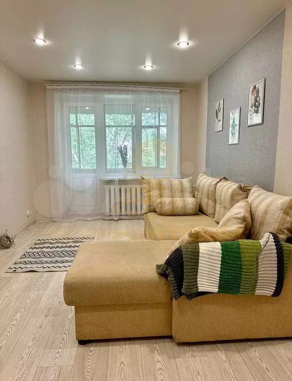 1-к. квартира, 31 м, 5/5 эт. - Фото 0