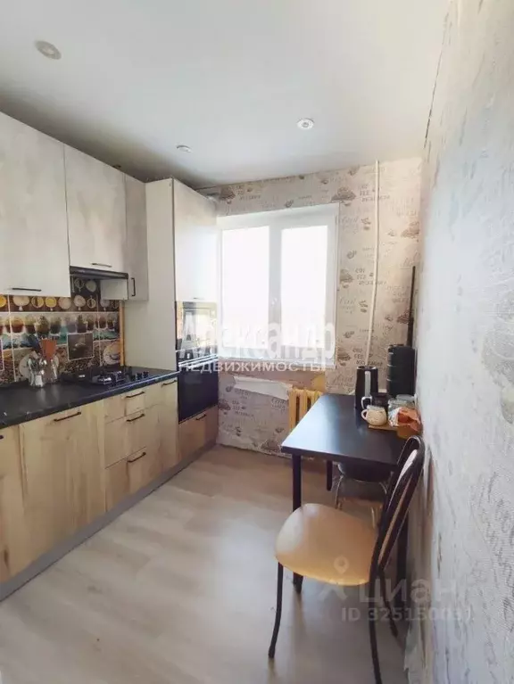 3-к кв. Ленинградская область, Выборг Судостроительная ул., 18 (61.6 ... - Фото 1