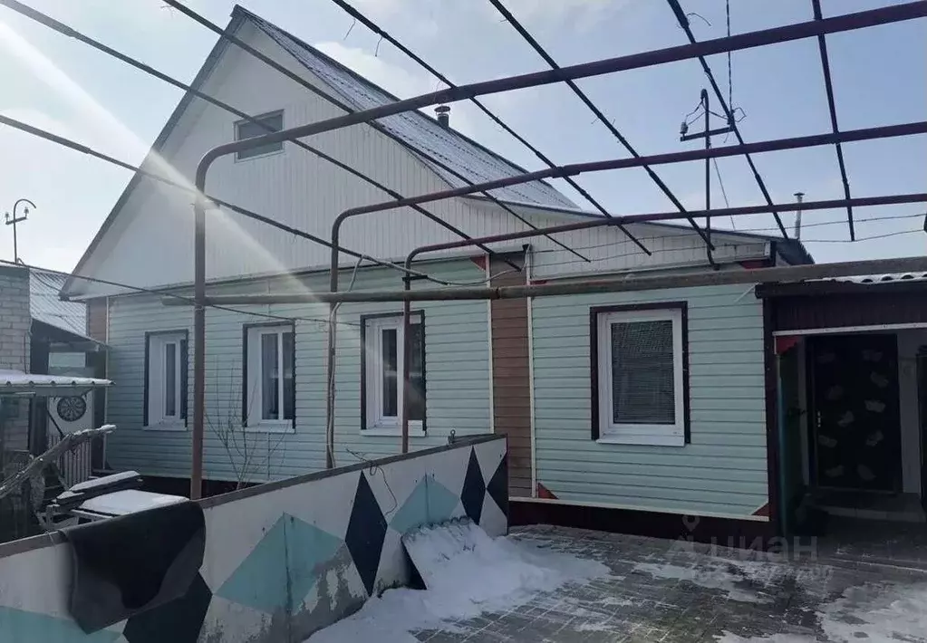 Дом в Белгородская область, Белгород Озерная ул., 43 (85 м) - Фото 0