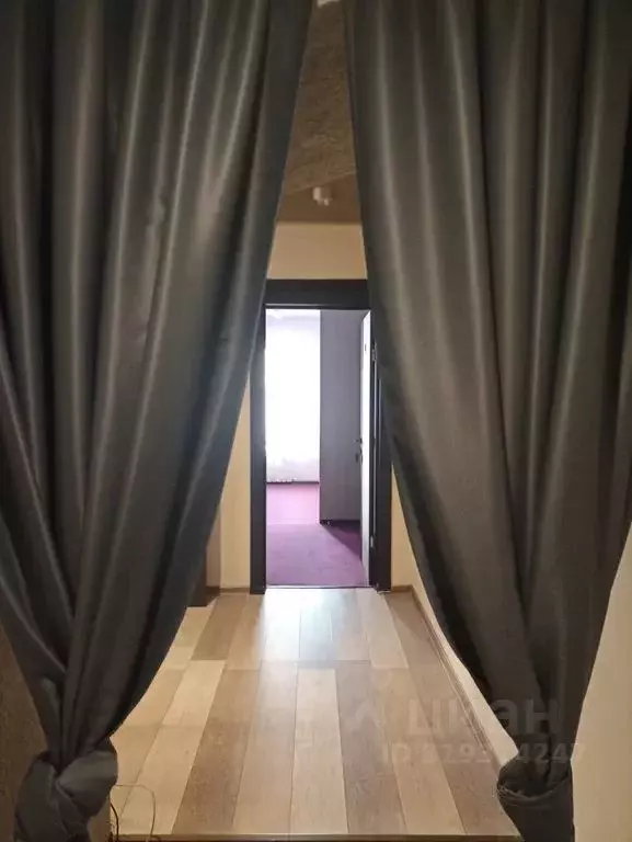 Комната Санкт-Петербург ул. Рубинштейна, 27 - Фото 0