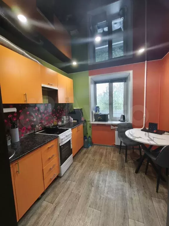 2-к. квартира, 50 м, 2/9 эт. - Фото 1