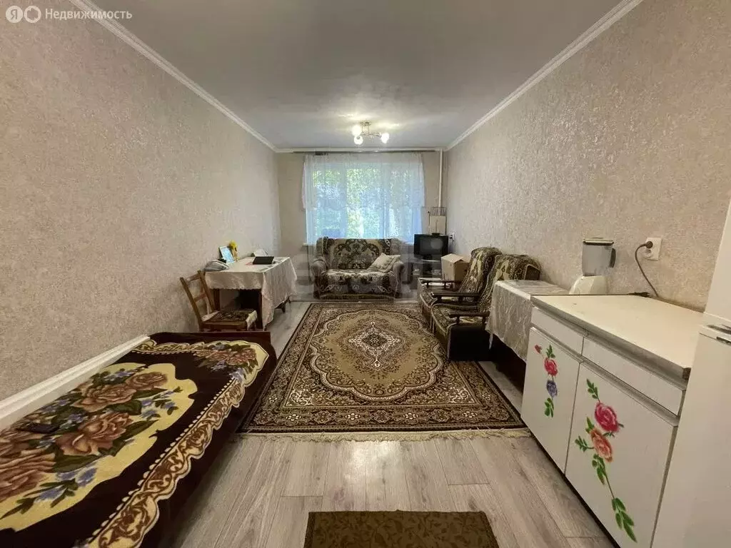 1к в -комнатной квартире (18 м) - Фото 0