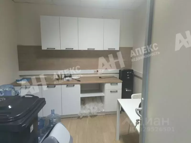 Помещение свободного назначения в Москва Летниковская ул., 10С4 (133 ... - Фото 1
