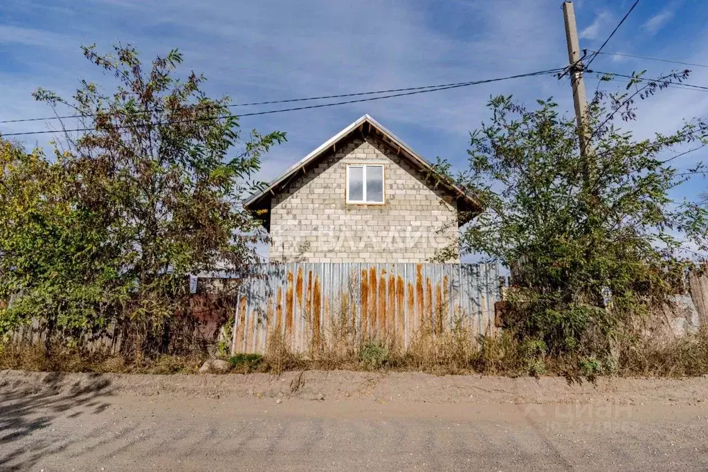 Дом в Саратовская область, Балаково Дубрава СНТ,  (103 м) - Фото 1
