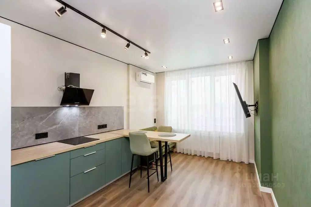 1-к кв. Тюменская область, Тюмень ул. Эльвиры Федоровой, 1 (41.3 м) - Фото 1