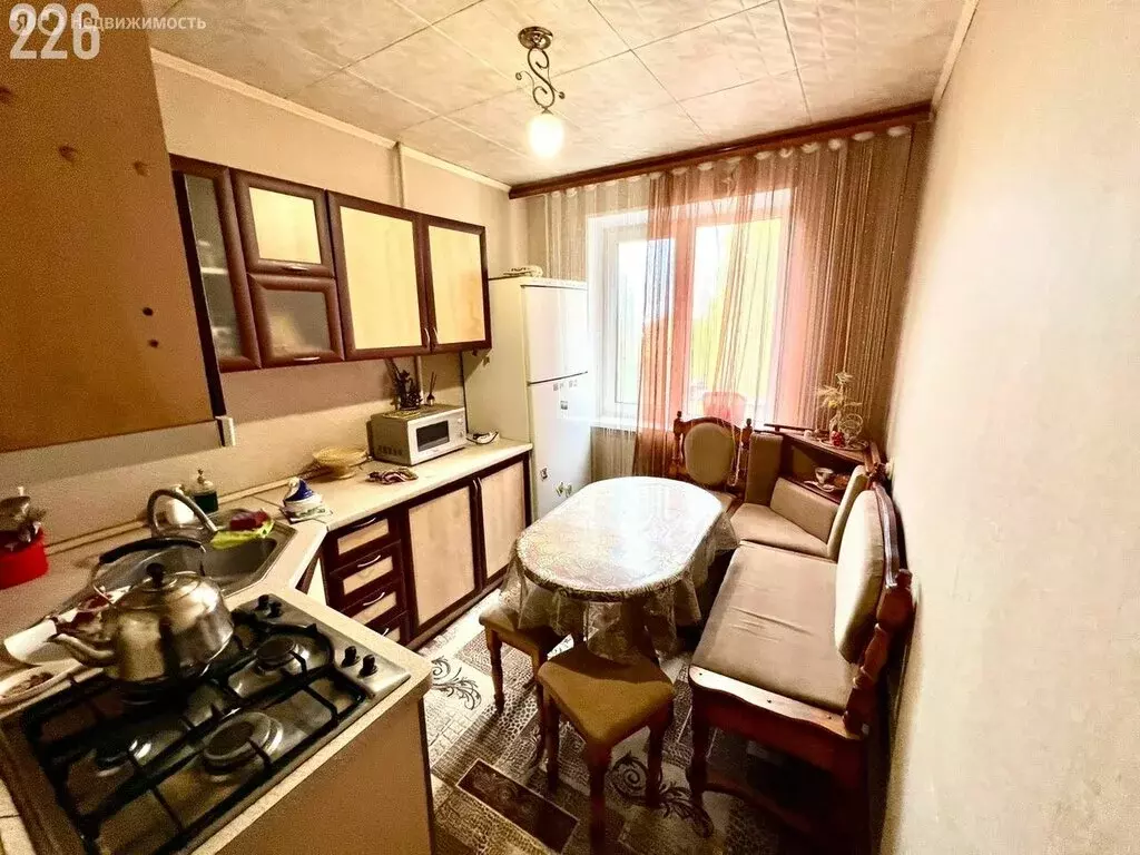 3-комнатная квартира: Орёл, улица Кузнецова, 2 (66 м) - Фото 1