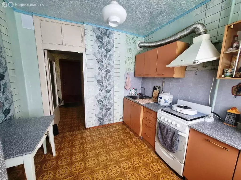 2-комнатная квартира: Кировград, улица Свердлова, 69 (47.3 м) - Фото 2