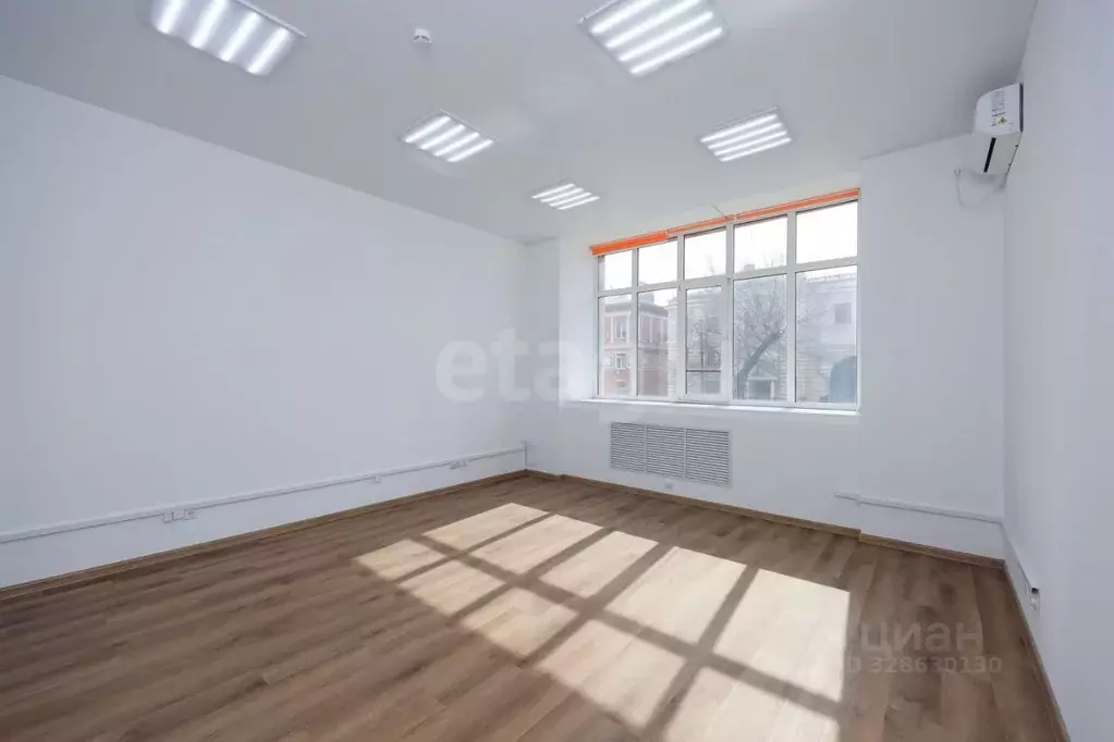 Офис в Хабаровский край, Хабаровск ул. Муравьева-Амурского, 44 (25 м) - Фото 1