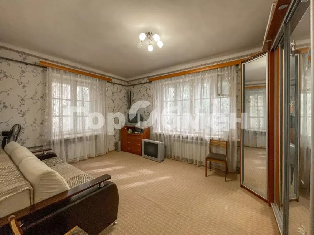 Продается комната в 7-комнатной квартире - Фото 2