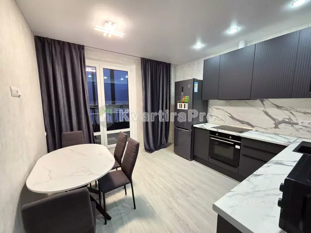 3-к кв. Московская область, Ленинский городской округ, пос. Битца ... - Фото 0