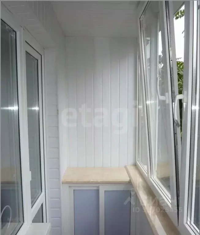 3-к кв. Брянская область, Брянск ул. Молодой Гвардии, 68 (62.8 м) - Фото 1