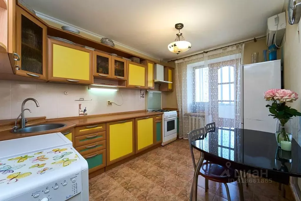3-к кв. Краснодарский край, Краснодар Школьный мкр, ул. Школьная, 11/1 ... - Фото 0