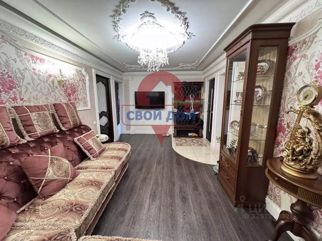 3-к кв. Оренбургская область, Орск Новый город мкр, просп. Ленина, 80А ... - Фото 2