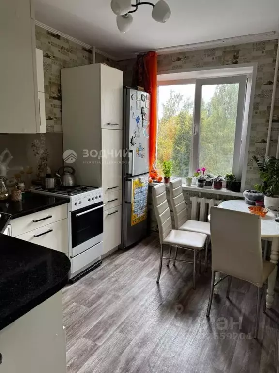 4-к кв. Чувашия, Чебоксары ул. Ленинского Комсомола, 72 (77.9 м) - Фото 2