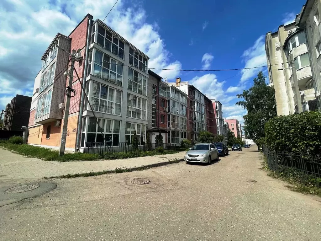 3-к кв. Ярославская область, Ярославль Нагорная ул., 7к2 (104.0 м) - Фото 1