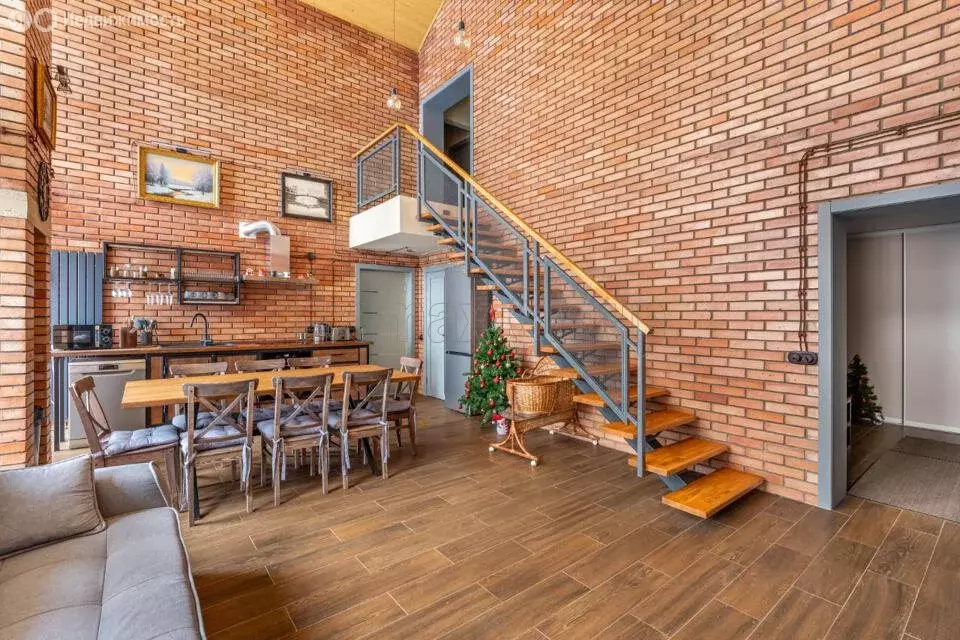 Дом в Пушкино, микрорайон Новая Деревня, улица Кирова (200 м) - Фото 1